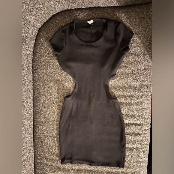 Garage Emma Open Back Dress - Picture 4 of 4